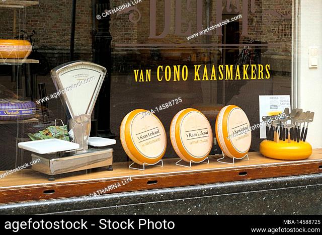 Delft (Netherlands), Oude Kerkstrat, window of a cheese store