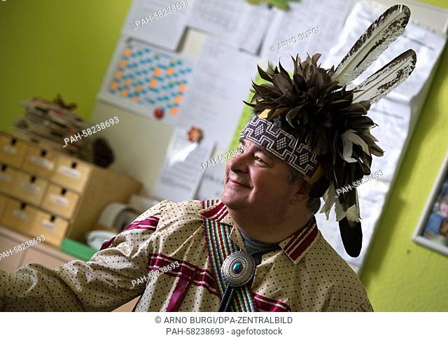 Dale Rood, Turtle Clan chief representative of the Oneida Indian Nation, visits the Evangelische Grundschule (Lutheran Primary School) prior to the Karl May...
