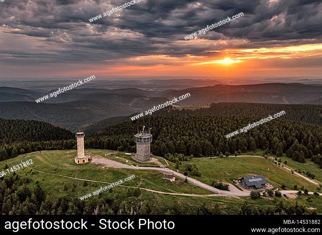 Germany, Thuringia, Suhl, Gehlberg, Schneekopf (second highest mountain of Thuringian Forest), observation and climbing tower, telecommunication tower, hut
