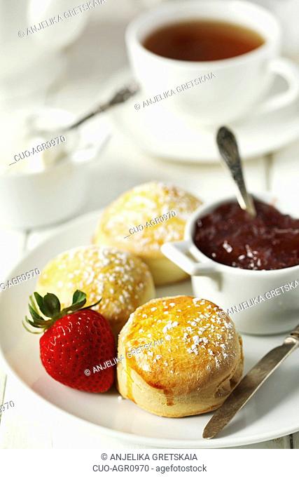 English scones with jam and whipped cream