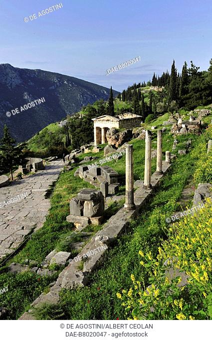 View from the Sacred Way over the Stoa of the Athenians and the Athenian Treasury, archaeological site of Delphi (UNESCO World Heritage Site, 1987), Greece