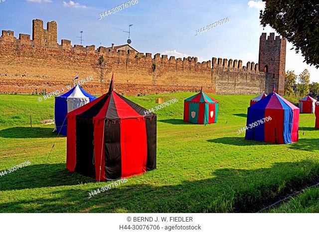Stadtmauer, mittelalterlich, Lager, Zelte