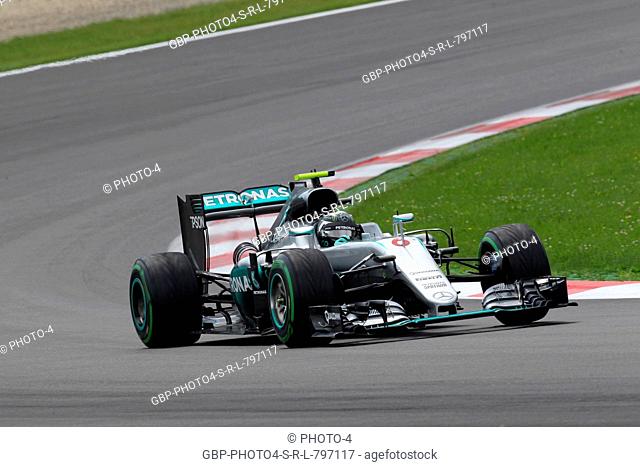 02.07.2016 - Qualifying session, Nico Rosberg (GER) Mercedes AMG F1 W07
