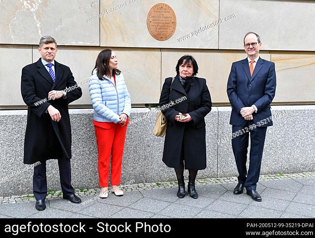 12 May 2020, Berlin: Aaron Sagui (l-r), Envoy, Israeli Embassy, Michaela Küchler, Federal Foreign Office, Special Ambassador for Relations with Jewish...