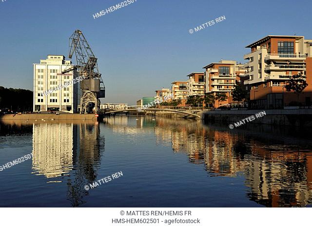 France, Bas Rhin, Strasbourg, development of port du Rhin Rhine's harbour and conversion of breakwater of Bassin d'Austerlitz