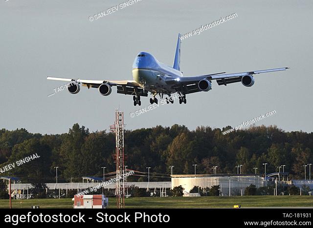 President Donald J. Trump arrives in Air Force One at Charllotte Douglas International Airport en route to campaign rally in Gastonia on October 21