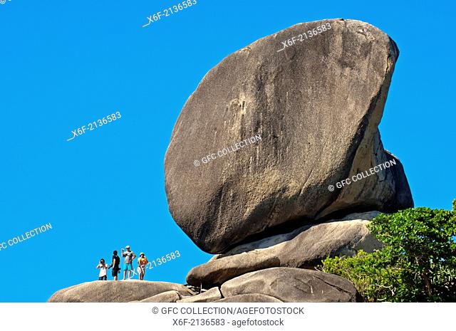 The Sail Rock in the Mu Ko Similan National Park, Ko Similan Islands, Phang Nga Province, Thailanda
