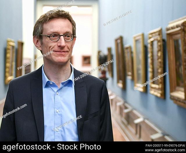 07 May 2020, Berlin: Ralph Gleis, director of the Alte Nationalgalerie, stands in the still closed Alte Nationalgalerie. On Tuesday, the Old National Gallery