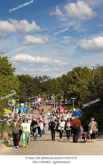 Lithuania, Western Lithuania, Palanga, Basanaviciaus pedestrian street with visitors, NR