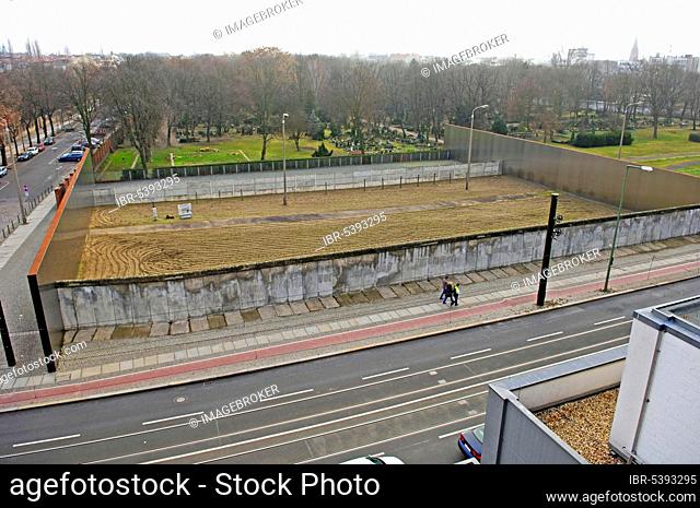 Berlin Wall Memorial, Bernauer Strasse, Berlin, Germany, Europe