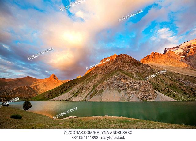 Beautiful serene lake in Fanns mountains (branch of Pamir) in Tajikistan