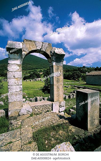 Ruins of the southern four-sided arch, Carsulae Archaeological Park, Umbria, Italy, Roman civilization, 1st century BC-1st century AD