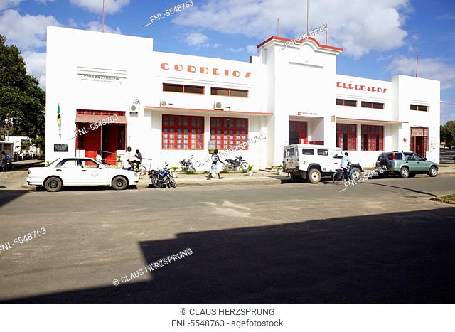 Post office, Avenida Samora Machel, Quelimane, Mosambique, South Africa, Afrika