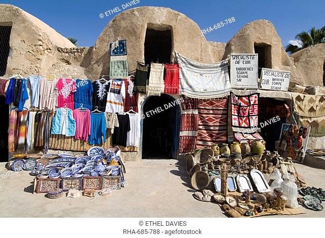 Craft market, Medenine, Tunisia, North Africa, Africa
