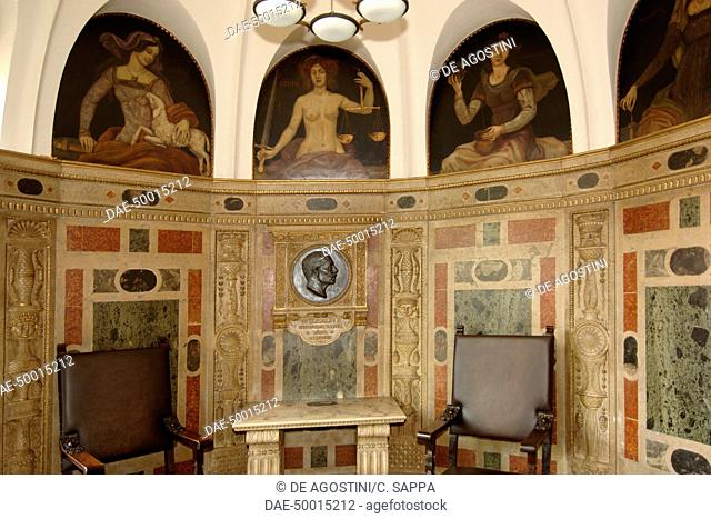 Niche decorated with a polychrome marble panelling, interior of the Rathaus (Town Hall), built in 1410 (Unesco World Heritage List 2004), Marktplatz, Bremen