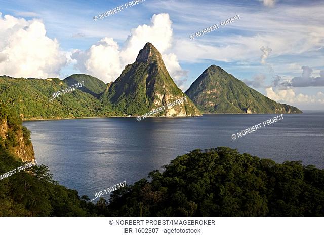 Piton Mountains, bay, rainforest, clouds, UNESCO World Heritage Site, Soufrière, Saint Lucia, LCA, Windward Islands, Lesser Antilles, Caribbean, Caribbean Sea