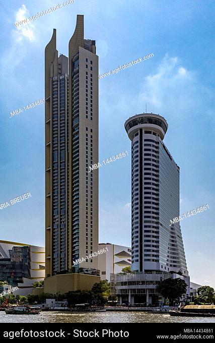 Skylines, Millennium Hilton Hotel, Magnolias Tower Waterfront Residences, Chao Phraya River, Bangkok, Thailand, Asia