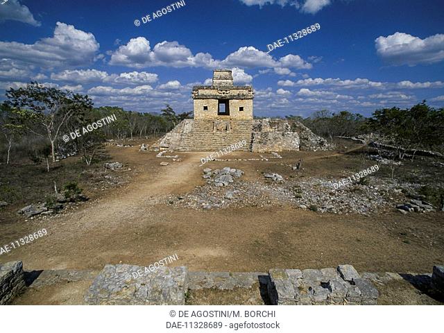Temple of the Seven Dolls, archaeological site of Dzibilchaltun, Yucatan, Mexico. Mayan civilization