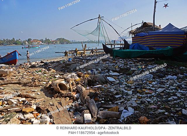 Muell and many plastic waste are located on the beach of Kochi (Cochin) on the Arabian Sea in the south of India, recorded on 14.02