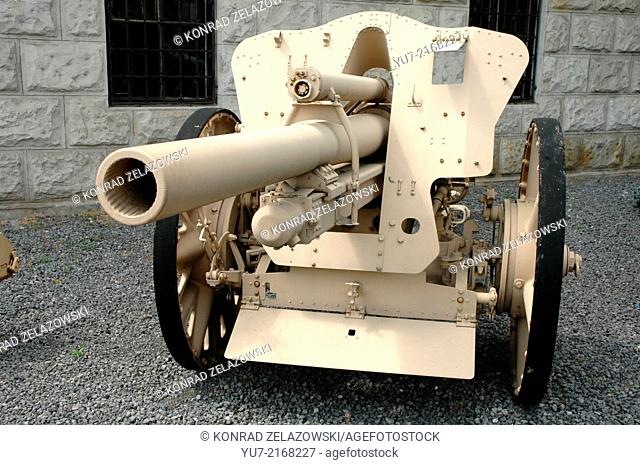 German field howitzer leFH18 50 mm calibre