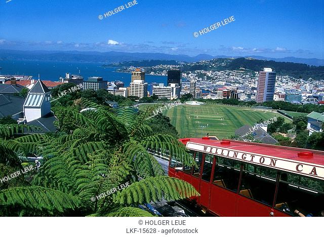 Postkarte Neuseeland Cable Car Blick von Kelburn auf Wellington 