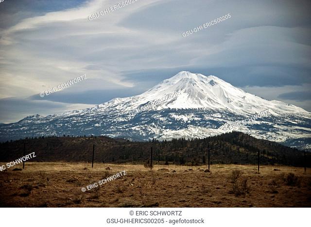 View of Mount Shasta from Oregon, USA