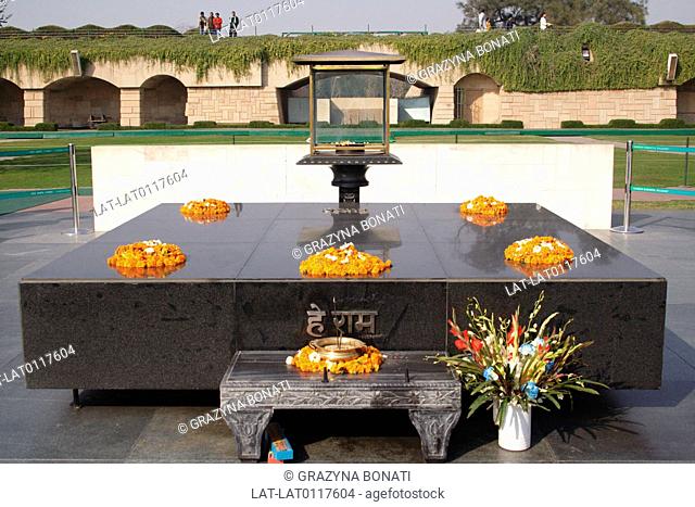 On the banks of the river Yamuna is Raj Ghat which is a black marble platform with which marks the spot of Gandhi's cremation on 31 January, 1948