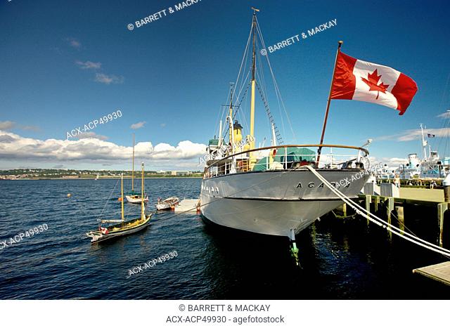 Historic ship Acadia, Martime Museum of the Atlantic, Halifax waterfront, Nova Scotia, Canada