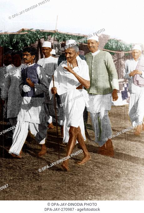 Mahatma Gandhi during Belgaum Congress, India, Asia, December 1924