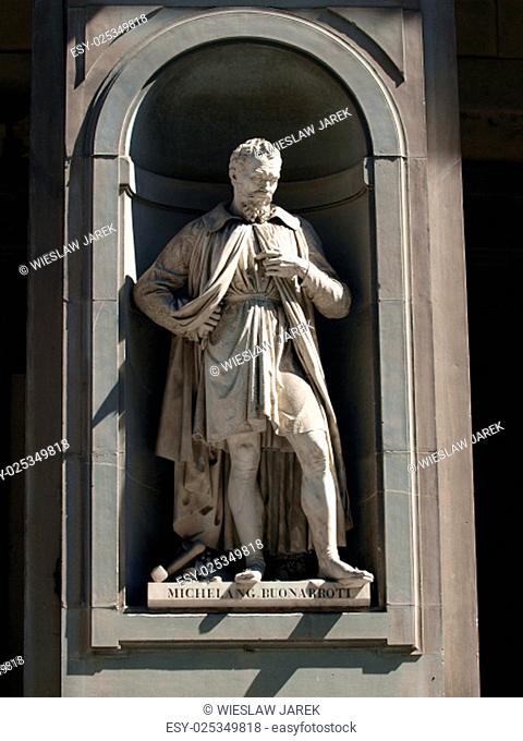 Michelangelo in the Niches of the Uffizi Colonnade, Florence. The niches beneath the porticos of the Uffizi Gallery were originally designed by Vasari purely as...