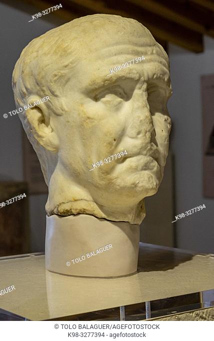 retrato de un senador romano, siglo I, Museo-Centro de Interpretación del parque arqueológico de Segóbriga, Saelices, Cuenca, Castilla-La Mancha, Spain