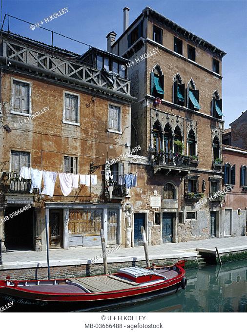 Italy, Venice, Rio  della Sensa