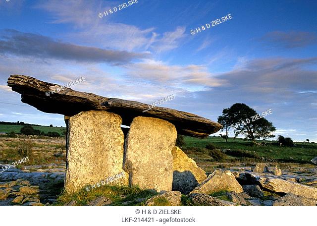 Poulnabrone Dolmen in the Burren under clouded sky, County Clare, Ireland, Europe