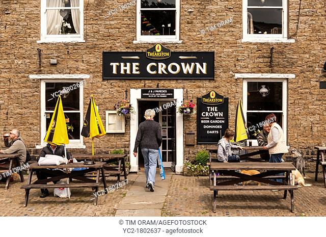 The Crown pub in Hawes in Wensleydale , Yorkshire Dales , England , Britain , Uk