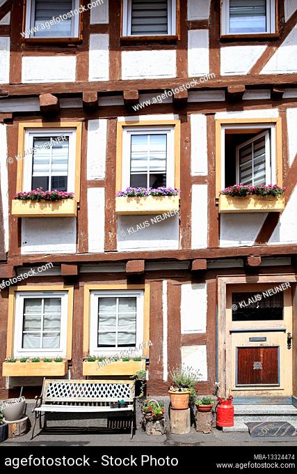 House facade, front door, window, half-timbered, half-timbered street, old, Alsfeld, Vogelsbergkreis, Hesse, Germany, Europe