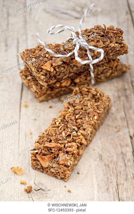 Muesli bars with dried Buffalo worms, walnuts, almonds, sesame seeds and sunflower seeds