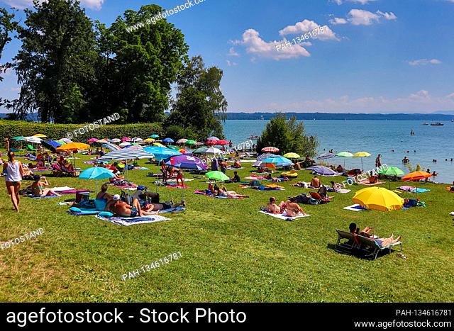 District Starnberg, Germany August 9th, 2020: Impressions Starnberger See - 2020 The vacationers and guests cavort despite Corona