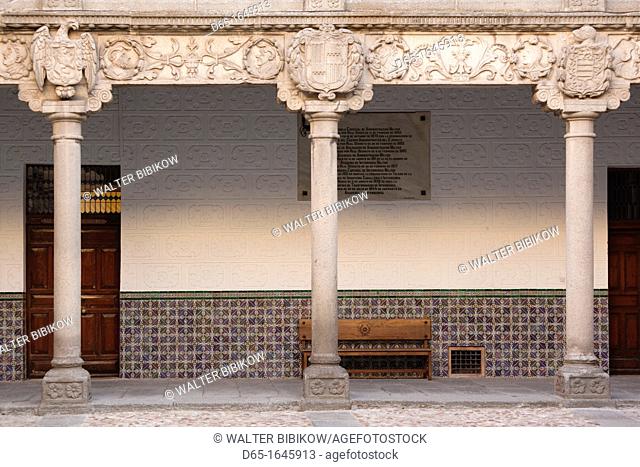 Spain, Castilla y Leon Region, Avila Province, Avila, interior courtyard of the Palacio de Polentinos, Spanish Army Military Archives