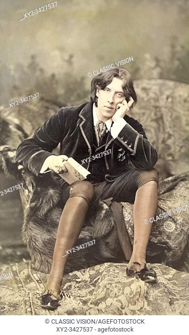 Oscar Wilde, 1854 - 1900. Irish poet and playwright. After a photogaph made in the early 1880's by American photographer Napoleon Sarony