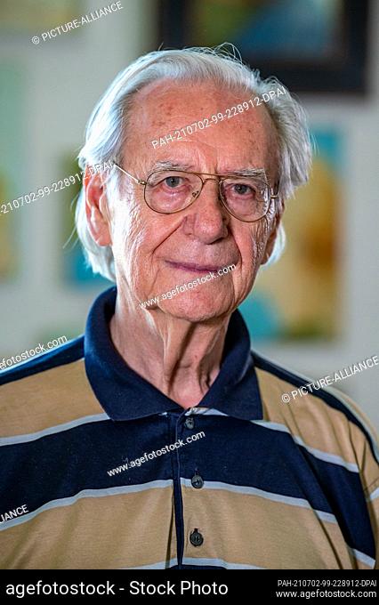 PRODUCTION - 28 June 2021, Bavaria, Pocking: Wilfried Klaus, actor, stands in his studio. The actor has appeared in a large number of German television series