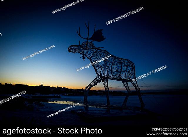 A wire statue of a reindeer on the coast of Oestersund (Ostersund), Sweden, March 11, 2023. (CTK Photo/Jaroslav Svoboda)