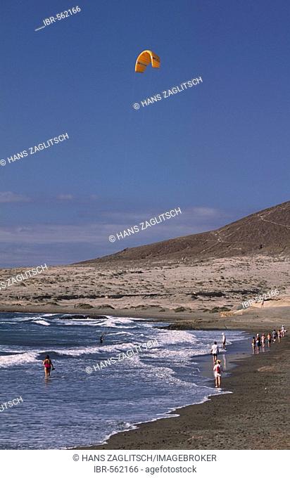 Playa El Medano with the Montana Roja at the back, Tenerife, Canary Islands, Spain