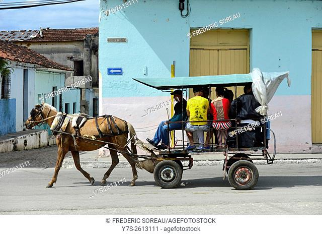 Horse cart transporting passengers in Sancti Spiritus, Cuba