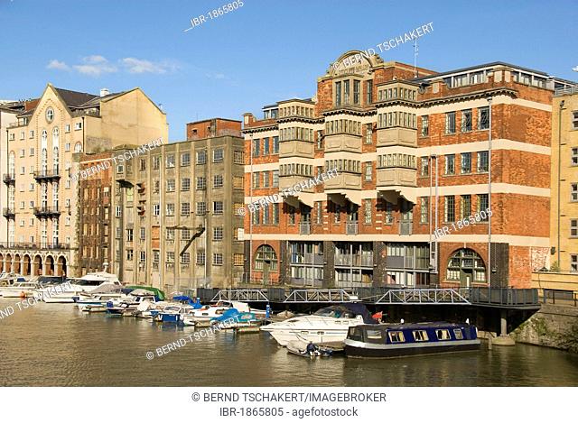 Historic buildings, Redcliffe Wharf, docks, Floating Harbour, Bristol, England, United Kingdom, Europe