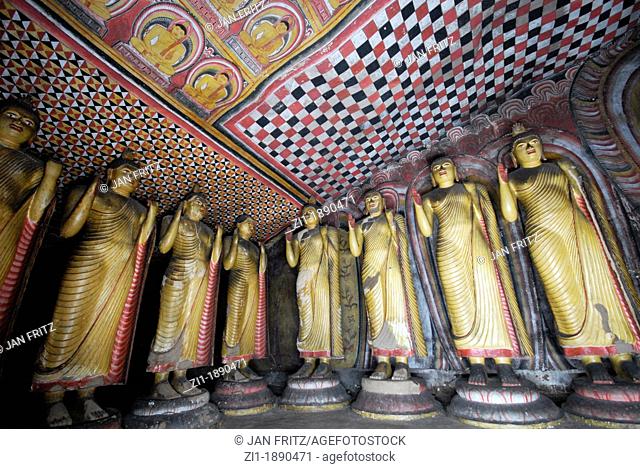 Buddha statues in the famous cave of Dambula, Sri Lanka