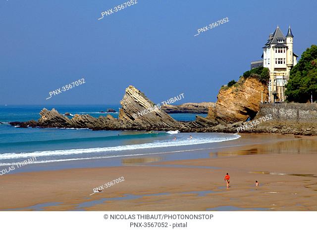 France, Aquitaine, Pyrenees Atlantiques (64) , Basque country, Biarritz, cote des Basques beach and Villa Belza