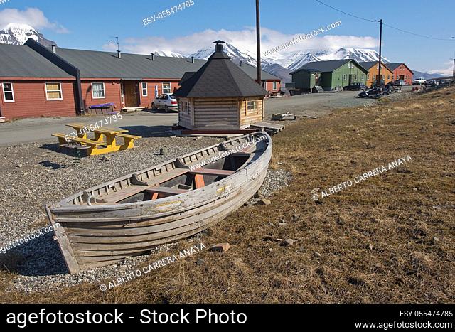 Old Boat, Longyearbyen, Arctic, Spitsbergen, Svalbard, Norway, Europe