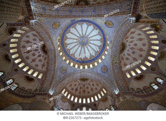 Vaulted roof, decorated domes, interior view of the Sultan Ahmed Mosque or Blue Mosque, Sultanahmet, historic district, a UNESCO World Heritage Site, Istanbul