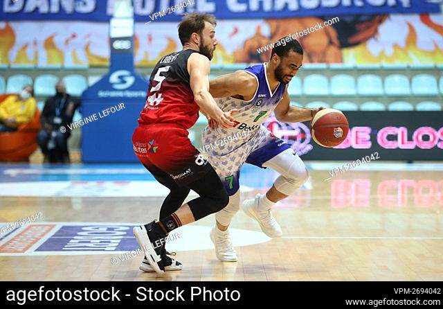 Spirou's Alex Libert and Mons' Jabril Durham fight for the ball during the basketball match between Mons-Hainaut and Spirou Charleroi
