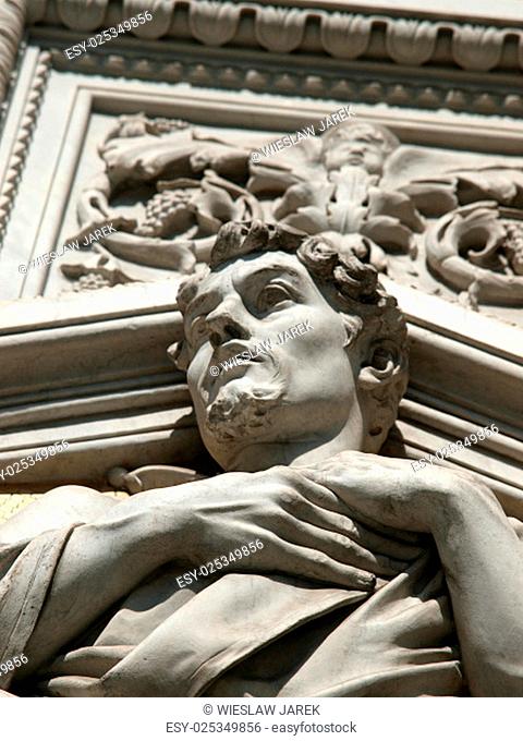 Florence - Reachness of details on the facade Duomo